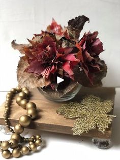 Fall Leaf Bouquet DIY | I had so many questions about this leaf bouquet so i decided to make one that is close up to hopefully help you out 

Hope that you are going to SPRINKLE... | By Just That Perfect Piece | Facebook Leaf Bouquet, Fall Craft, So Many Questions, Diy Bouquet, Fall Crafts, I Decided, Autumn Leaves, Sprinkles