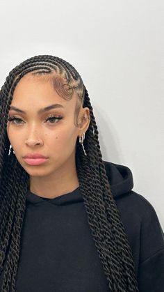 Twisted Hair, It Book, Hair Undercut, Instagram Hairstyles, Mode Tips, Long Box Braids, Box Braids Hairstyles For Black Women