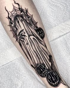 Beetlejuice Tattoo, Halloween Tattoos Sleeve, Shadow Tattoo, Horror Tattoos, Tattoo Sleeve Ideas