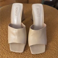 Brand New, Schutz High Heels. So Cute! Schultz Shoes Heels, Shoes Women Heels, New Color, So Cute, Shoes Heels, High Heels, Women Shoes, Brand New, Cream