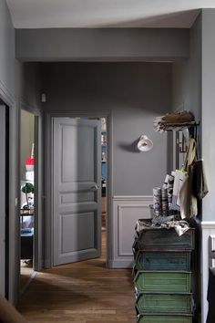 the hallway is clean and ready to be used as a storage area for books or magazines