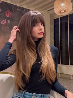 Mara Lafontan Hair, Full Fringe Long Hair, Full Bangs Long Hair, Long Length Hair, Hair Inspiration Short, Hairstyles For Layered Hair, Brown Hair Balayage, Blonde Hair Looks, Hair Affair