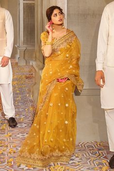 Saree Yellow Weddings, Yellow Saree For Pheras, Mustard Yellow Organza Saree, Designer Yellow Saree, Yellow Chiffon Saree For Haldi, Phere Outfit For Bride Saree Yellow, Yellow Heavy Saree, Yellow Organza Saree For Haldi, Simple Yellow Saree Look