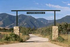 Ranch Entrance Ideas, Wyoming Nature, Ranch Photos, Wyoming Vacation, Ranch Sign, Wyoming Travel