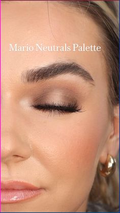 Makwuo by Mario The Master Mattes Neutrals Palette Tutorial #makeupbymario #haloeyeshadow #makeup #eyeshadowtutorial #eyemakeuptutorial Makeup By Mario Palette, Neutral Makeup Tutorial, Eyeshadow Tutorial Natural, Neutrals Palette, Nude Eye Makeup, Matte Eye Makeup, Neutral Makeup Look, Big Eyes Makeup, Prom Makeup Tutorial