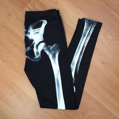 New Super Soft Skeleton Leggings One Size Fits Most X-Ray Skeleton Pattern On Front And Back Halloween Stretch Skull Print Leggings, Clawed Beauty, Skeleton Pants, Skeleton Costumes, Skeleton Clothes, Skeleton Leggings, Cute Sweats, Skeleton Pattern, 2025 Christmas