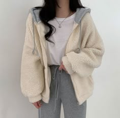 Korean Casual Outfits, Korean Girl Fashion, Ulzzang Fashion, Korea Fashion, Korean Outfits, Casual Style Outfits, Mode Inspiration, Outfit Casual, Teen Fashion Outfits