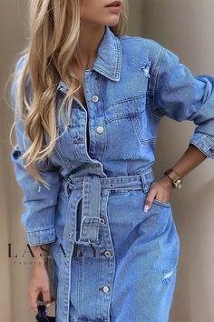 Lasaky - Refined Womens Slim Fit Denim Shirt Dress featuring a Sophisticated Turn-Down Collar and Single-Breasted Button Closure Vestiti In Jeans, Moda Denim, Spring Denim, Dress Sleeve Length, Denim Midi Dress, Collared Shirt Dress, Casual Summer Shorts, Denim Shirt Dress, Long Sleeve Short Dress