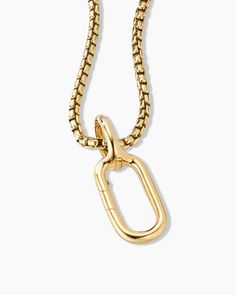 Gold Amulet, David Yurman Necklace, Jewelry Styling, Yellow Gold Jewelry, Amulets, Cool Necklaces, David Yurman, Box Chain, Gold Jewelry