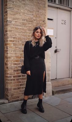 Edgy Midi Dress Outfit, Black Knit Maxi Dress Outfit, Sweater Over Long Dress Outfit, Black Ankle Boots Dress Outfit, Thick Middle Outfits, Black Maxi Dress Fall Outfit, Grunge Fall Photoshoot, Black Maxi Skirt Outfit Ideas Winter, Dark And Moody Outfits