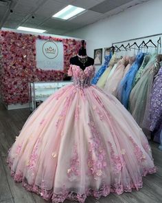 Pink 3D Flowers Quinceanera Dresses Long for Sweety Quinseñeras Dress, Ideas Para 15 Años, Light Pink Quinceanera Dresses, Corset Prom Dresses, Xv Dresses, Pink Quinceanera, Pink Sweet 16, Quinceanera Themes Dresses