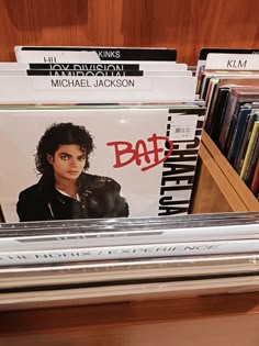 Michael Jackson bad vinyl dangerous thriller off the wall Michael Jackson Collection, Michael Jackson Aesthetic, Michael Jackson 1987, Michael Jackson Ghosts, Michael Jackson Vinyl, Bad Michael, Liberian Girl