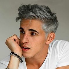 cheveux colorés Silver Hair Dye Men, Grey Hair Color Men, Ash Grey Hair, Silver Hair Dye, Best Hair Dye, Grey Hair Dye