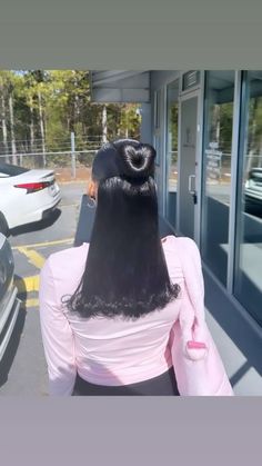 Heart Buns With Bangs, Half Up Heart Hairstyle, Half Up Half Down With Heart Bun, Sew In Hairstyles With Bow, Two Heart Buns Hairstyle, Heart Swoop Wig, Heart Half Up Half Down, Half Up Half Down Heart Bun, Heart Bun Half Up Half Down