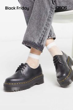 Shoes by Dr Martens This item is excluded from promo Lace-up fastening Round toe Contrast stitching Chunky sole Signature textured tread Chunky Lace Up Shoes, Dr Martens 1461 Quad, Platform Docs, Black Casual Shoes, Black Oxfords, Professional Attire, Black Platform, Up Shoes, Doc Martens