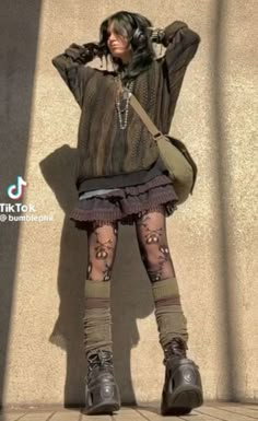 Grunge Outfit Y2k, Y2k Grunge Fashion Street Styles, Punk Rock Alt Outfits, Grunge Outfits Fairycore, Aesthetic Fairy Grunge Outfits, Emo Fairy Aesthetic, Distressed Stockings Outfit, Emo Fairy Outfits, Fairy Grunge Outfit Fem