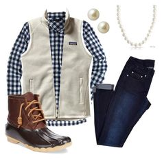 Duck Boot Outfit, Sperry Boots, Looks Jeans, Boots Jeans, White Vest, Fall Winter Wardrobe