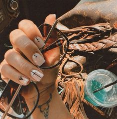 Neutral Aztec Nails, Arrow Nails Design, Simple Punchy Nails, Short Duck Nails Fall, Boho Western Nails Almond, Western Short Acrylic Nails, Western Thanksgiving Nails, Western Nail Ideas Short, Western Engagement Nails