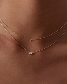 Minimalist Jewelry Necklaces, Necklaces Elegant Classy, Pretty Dainty Jewelry, Good Dainty Necklace, Fine Chain Necklace, Fine Jewelry Aesthetic, Pear Necklace Aesthetic, Simple Cute Jewelry, Dainty Gold Jewellery