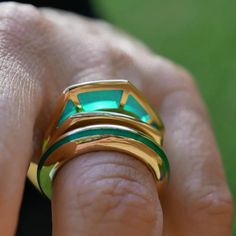 Green Enamel Gold Ring by fine jewelry designer Andy Lif. Plique A Jour, Everyday Luxury, Precious Jewels, Mom Jewelry, 18k Gold Ring, Modern Ring, Enamel Ring, Fine Jewelry Designers, Green Enamel