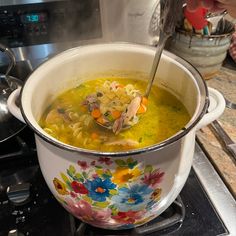 Chicken Noodle Soup Broth And Noodles, Canning Homemade Salsa, Drumstick Chicken, Veggies And Chicken, Rachel Ballinger, Ground Beef Breakfast, Chicken Soup Recipes Homemade, Stews Recipes, Homemade Chicken And Dumplings