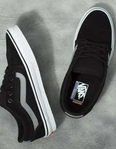 Best Men Shoes, Vans Shoes Men, Vans Chukka Low, Men Shoes Casual, Vans Outfit