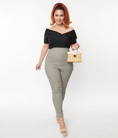 The Rizzo Pants are crafted in a stretch bengaline that flatters your feminine figure in a black and ivory gingham pattern. The dramatic high waist slims and elongates your form as the cigarette skinny leg glides to your ankles.Available in sizes XS-5X while supplies last. Rockabilly Fashion Casual, 1950s Fashion Pants, 50s Fashion Black Women, Pixie Pants Outfit, 50s Rockabilly Fashion, 50s Style Outfits, God Clothes, Vintage Parisian, Vintage Plus Size