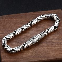 Men's Sterling Silver Vajra Clasp Byzantine Chain Bracelet Metal Type: 925 Sterling Silver Gender: For Men Chain Width: 6 mm Thickness: 6 mm Length: 20 cm Weight: 42.33 g Men Chain, Byzantine Chain, Bracelet Metal, Sterling Silver Mens, Metal Bracelets, Chains For Men, Chain Bracelet, Types Of Metal, 20 Cm