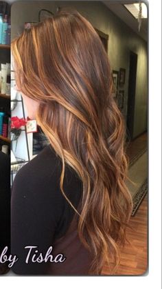 Caramel Hair Color Ideas, Caramel Hair Color, Hair Color Caramel, Brunette Hair With Highlights, Caramel Hair, Hair Color Auburn, Caramel Highlights, Hairdo For Long Hair, Hair Inspiration Color