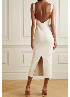 Honeymoon Wear, Galvan London, Knitted Midi Dress, Backless Midi Dress, Vintage Thrift, Grad Dresses, Crystal Chain, Looks Chic, Bridal Gown