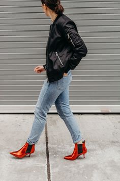 Metallic Boots Outfit, Toronto Style, Black Things, Metallic Boots, Toronto Fashion, Citizens Of Humanity Jeans, Anine Bing, Street Style Inspiration