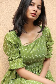 Cotton Dress Pattern, Simple Frock Design, Stylish Kurtis Design, Ikkat Dresses, New Kurti Designs, Long Gown Design, Simple Frocks, Casual Frocks, Simple Kurta Designs