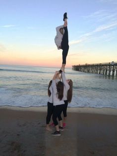 Easy Cheer Stunts, Ladies Photo, Cheer Workouts