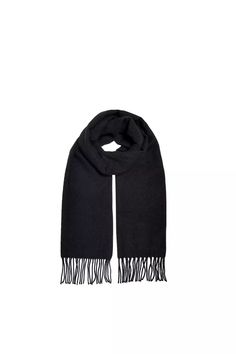 ONLY & SONS black men's scarf. A classic accessory for fall and winter! Suitably light, but warm thanks to the wool. Goes well with many different jackets. Black Wool Scarves For Cold Weather, Men's Scarf, Only & Sons, Mens Scarves, Wool Scarf, Fall And Winter, Black Men, New Product, Wool