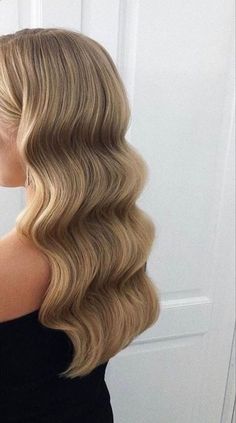 Homecoming Hairstyles Updos, Wedding Hair And Makeup, Homecoming Hairstyles, Aesthetic Hair, Hair Waves, Bride Hairstyles, Down Hairstyles, Bridesmaid Hair, Prom Hair