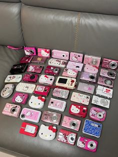 Cash App Card, Dope Jewelry Accessories, Hello Kitty House, Cute Camera, Hello Kitty Crafts, Hello Kitty Accessories, Pink Girly Things