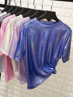 Summer Stylish Bright Silk Woman Tops Shiny Loose Short Sleeve T-shirt Sexy Club Aesthetic Harajuku Women Tshirt Holographic Shirt, Look Disco, Club Aesthetic, Festival Outfits Rave, Harajuku Women, Silk T Shirt, Outfits Rave, Clubbing Aesthetic, Summer Retro