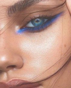 Tamara Williams, Eyeliner Tips, Makeup Tip, Make Up Inspiration, Sugar Skull Makeup, Makijaż Smokey Eye, Beauty Make-up