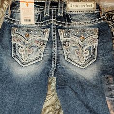 New With Tags Rock Revival Jeans 24 And Beautiful Just Ordered Ring Size Rock Revival Jeans Outfit, Rock Jeans, Country Jeans, Y2k Boho, Mcbling Fashion, Rock Revival Jeans, Latina Outfits, Embellished Jeans, Cute Jeans