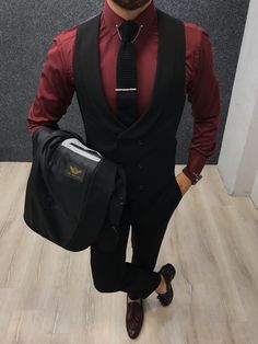 Product : Slim-Fit vest suit Color code : Armulle Black Size : 46-48-50-52-54-56Suit material : 70% Wool, 30% Poly Machine washable : No Fitting : Slim-fit Remarks : Dry Cleaning Dark Red Suit, Realistic Wedding, Graduation Inspiration, Clothes Combination, Black And Red Suit, Men's Closet, Maroon Suit, Proper Attire, Black Suit Men