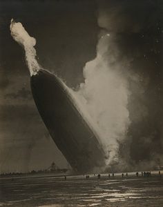 The Hindenburg hits the ground in flames in Lakehurst, N.J. on May 6, 1937. In Flames, Historical Moments, History Photos, Interesting History, History Lessons, Historical Events, Dieselpunk, Rare Photos, Vintage Photographs