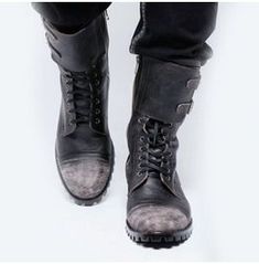 Military Vintage Biker Boots 20 Popular Boots, The Lunar Chronicles, Mens Fashion Edgy, Mens Fashion Smart, Vintage Biker, Fashion Edgy, Sanya, Han Solo, Jason Todd