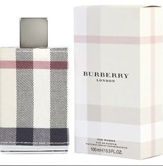 Perfume Burberry, Burberry Fragrance, Burberry Perfume, Lila Moss, Almond Blossoms, Bottle Spray, London Lifestyle, Burberry Plaid, Perfume Floral