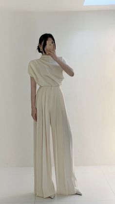 Wedding Jumpsuit, 가을 패션, Looks Style, Mode Inspiration, Classy Dress, Looks Vintage, Elegant Outfit, Look Fashion