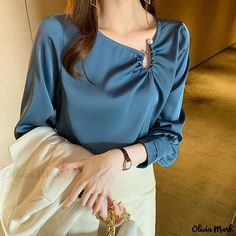 Olivia Mark - Chic Hollow Out Lock Collar Blouse with Long Sleeves - A Stylish Foundation Garment for Your Wardrobe Chiffon Dress Pattern, Loose Fit Blouse, Straight Clothes, Flare Long Sleeve, Office Fashion Women, Elegant Ladies, فستان سهرة, Ladies Tops, Bottoming Shirt