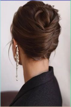 Hairstyles Updos For Medium Length Hair Mother Of The Bride, Mother Of The Bride Chignon, Award Hairstyles, Brunette Updo, Classy Updo, French Twist Updo, Honey Beauty, Hair Mistakes, Chignon Hair