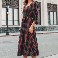 Size M Brand New -Never Been Worn Color Is A Dark Navy Blue Casual Plaid Midi Dress, Midi Dress Outfit Winter, Dress Outfit Winter, Midi Dress Outfit, Blue Print Dress, Black Striped Dress, Winter Dress Outfits, Christmas Plaid, Gauze Dress