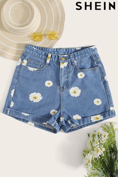 600+ new items uploaded each day! Free returns on all orders! Say Hey to AfterPay. Buy now, pay later! Starting from $4！Shop now! Print Denim, Cute Pants, Short Denim, Mini Dress Casual, Daisy Print, Printed Denim, Denim Shorts Women, Rolled Hem, Short En Jean