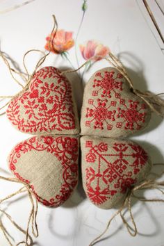 Set of embroidered textile hearts 4 pieces Textile Heart, Ukrainian Style, Heart Christmas Ornaments, Embroidery Hearts, Ukrainian Embroidery, Fabric Heart, Heart Red, Christmas Hearts, Red Embroidery