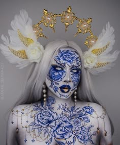 Porcelain Doll Makeup, Body Painting Festival, Gore Makeup, Creepy Halloween Makeup, Plouise Makeup Academy, Avant Garde Makeup, Halloween Makeup Inspiration, Cool Makeup Looks, Fx Makeup